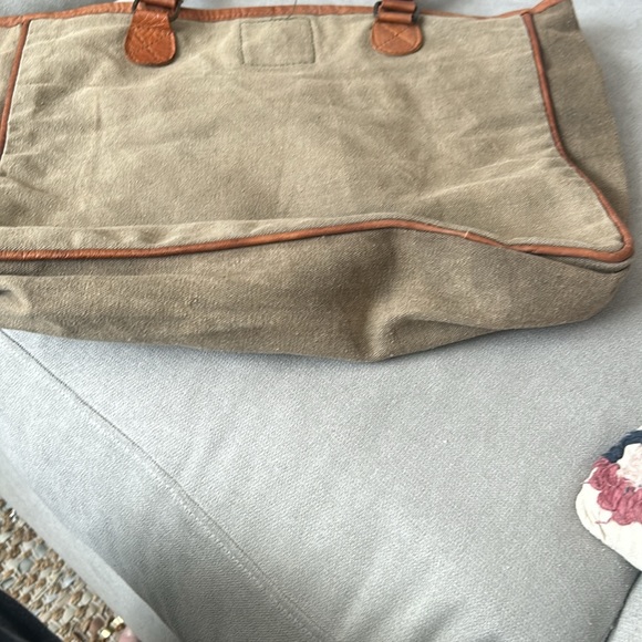 CANVAS PARIS TOTE WITH LEATHER TRIM - Picture 3 of 5